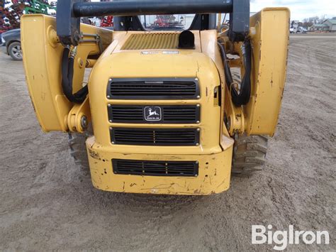 2000 john deere 260 skid steer problems|jd 260 skid steer review.